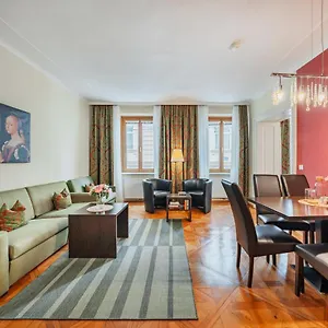 Serviced-appartements-josefstadt Apartamento